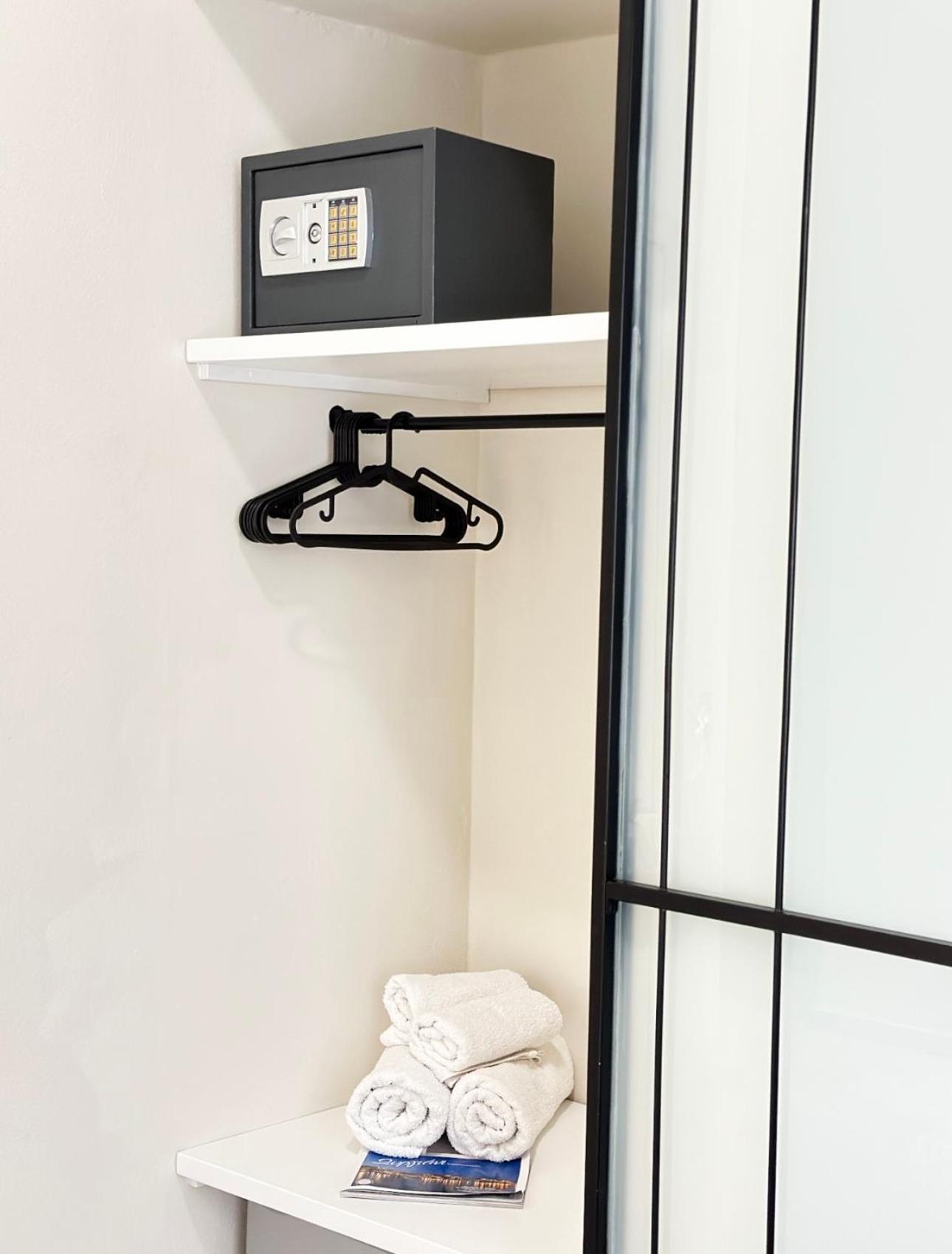 Oiko Mini Suites Ermupoli Exteriér fotografie