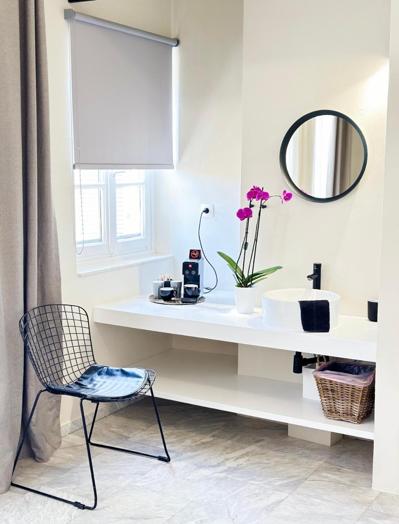 Oiko Mini Suites Ermupoli Exteriér fotografie